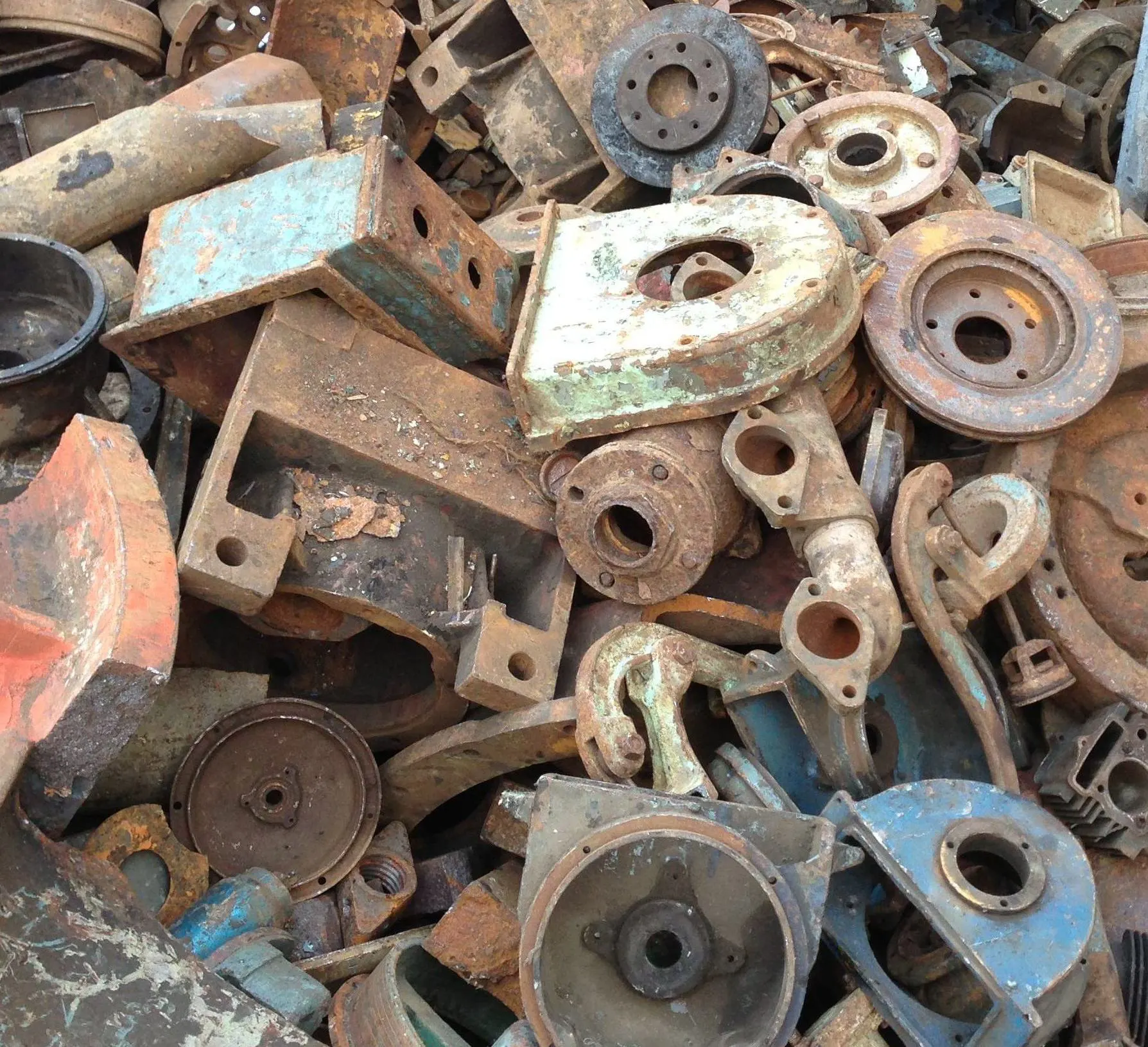 Dirty / Contaminated Honey (20-30% Impurities) Scrap